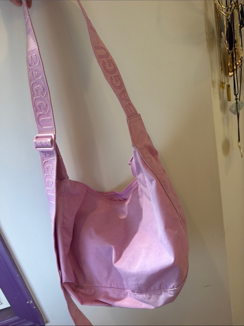 Pink BAGGU medium crescent bag